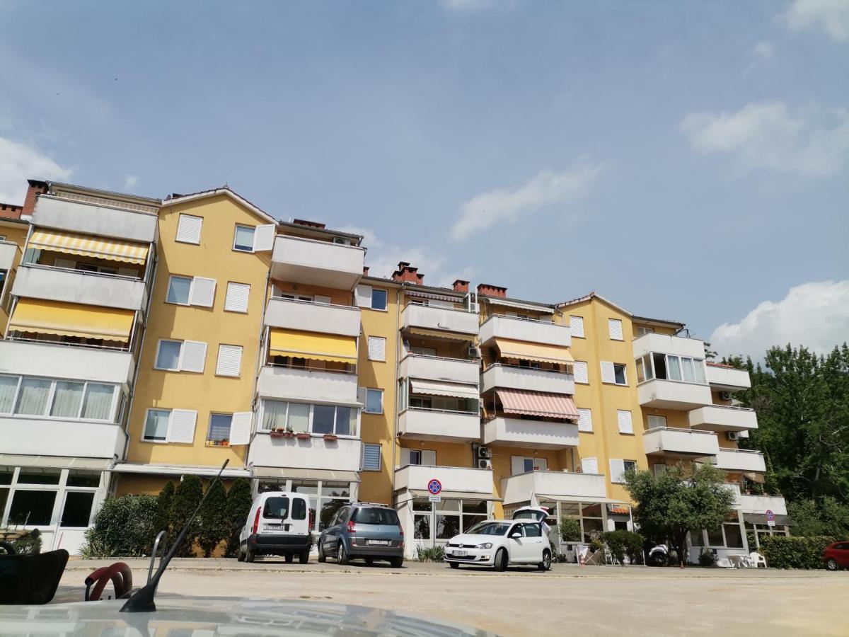 Apartment T&T Lovran Eksteriør billede