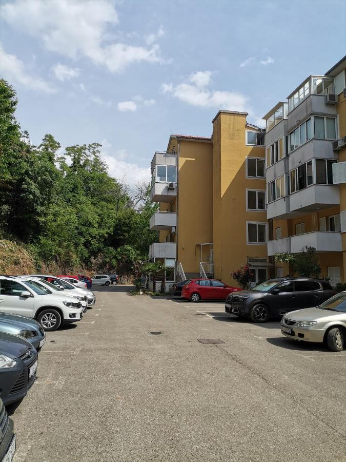 Apartment T&T Lovran Eksteriør billede
